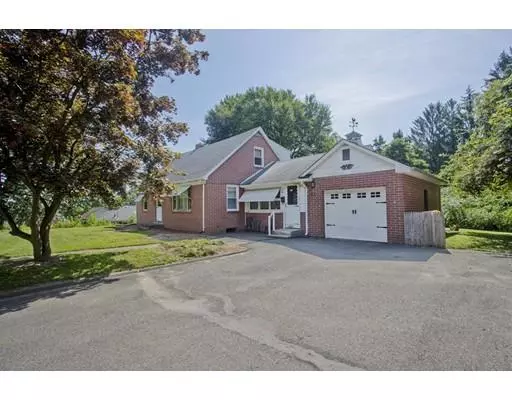 51 Howard St, Agawam, MA 01001