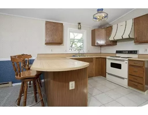 Saugus, MA 01906,50 Bristow St