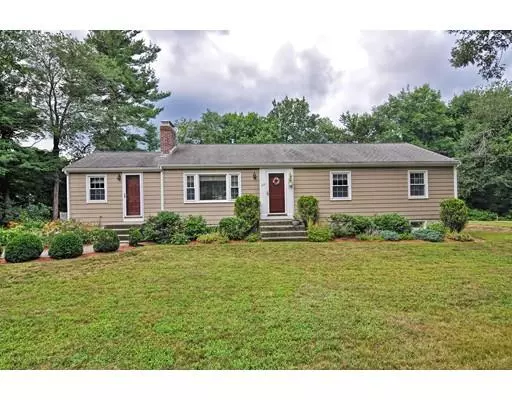 212 Mill St, Holliston, MA 01746