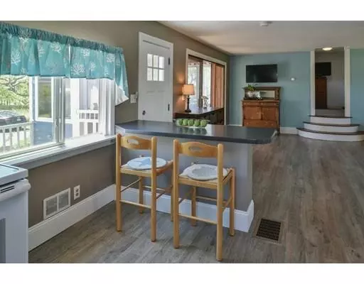 Newbury, MA 01951,5 Finnegan Way