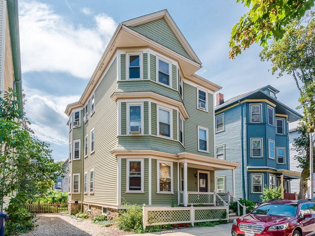 17 Spalding St #2, Boston, MA 02130