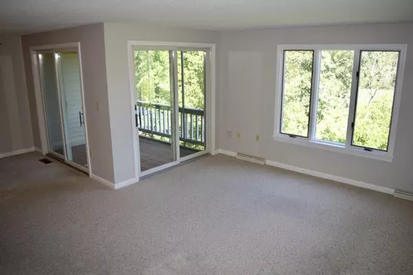Danvers, MA 01923,50 Abington Rd #50