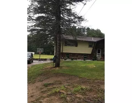 140-1/2 Lowell Road, Pepperell, MA 01463