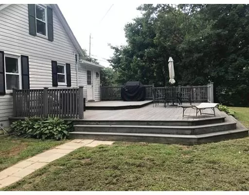 Phillipston, MA 01331,120 Royalston Rd