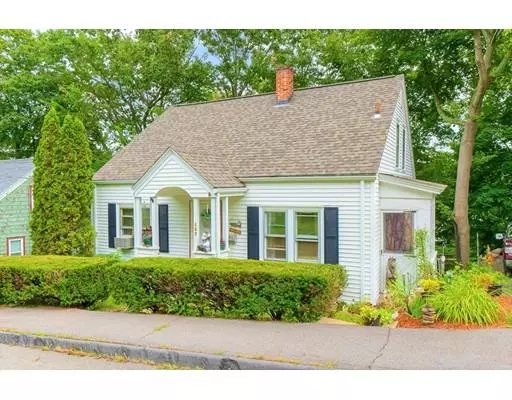 107 Grant St, Gardner, MA 01440