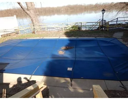 Agawam, MA 01001,238 River Road