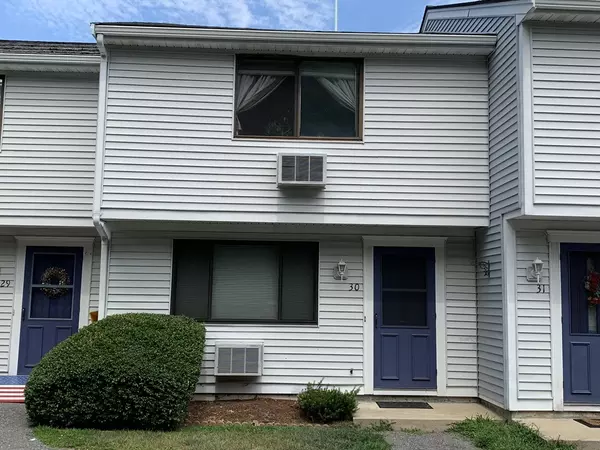 200 Fulton St. #30, Fall River, MA 02720