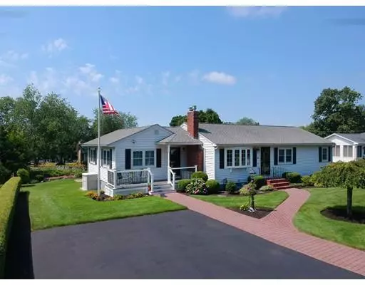 10 Foreside St, Methuen, MA 01844