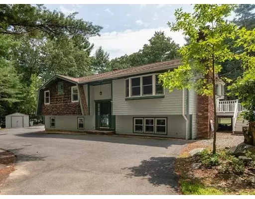 143 Chipaway Rd, Freetown, MA 02717