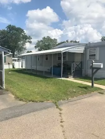 130 E Washington St #68, North Attleboro, MA 02760