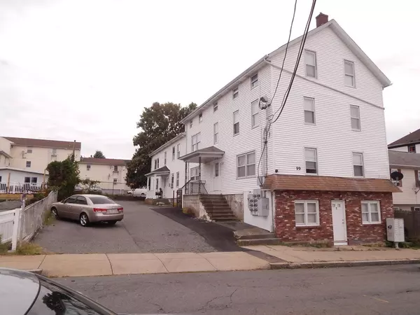 99 Tremont St, Fall River, MA 02720