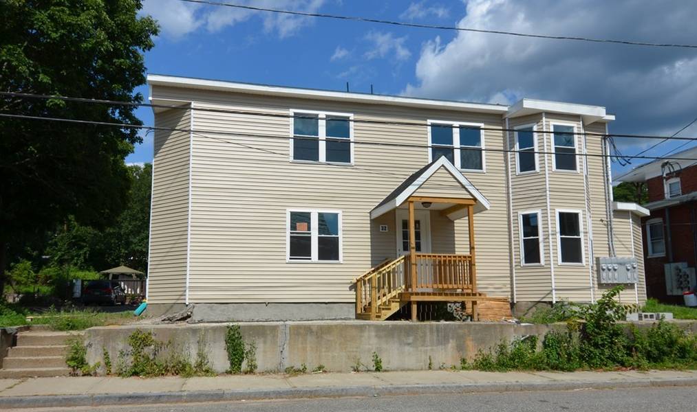 32 North St, Warren, MA 01083