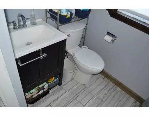 Fairhaven, MA 02719,7 Winsor St