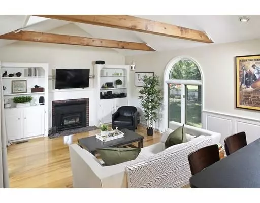 Hingham, MA 02043,315 Gardner Street