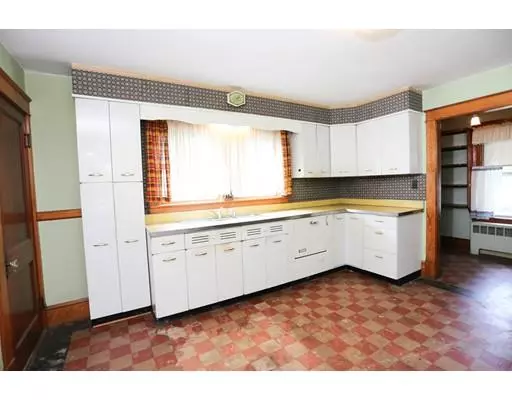 Palmer, MA 01080,58 Bourne St