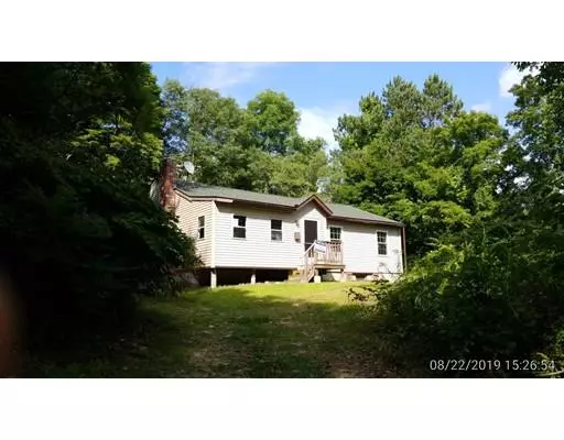 41 Lewis St, Athol, MA 01331