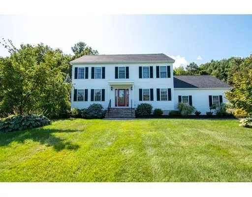 6 Rolling Meadow Ln, Westford, MA 01886