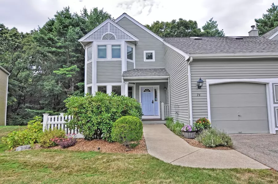 74 Cannon Forge Drive #74, Foxboro, MA 02035