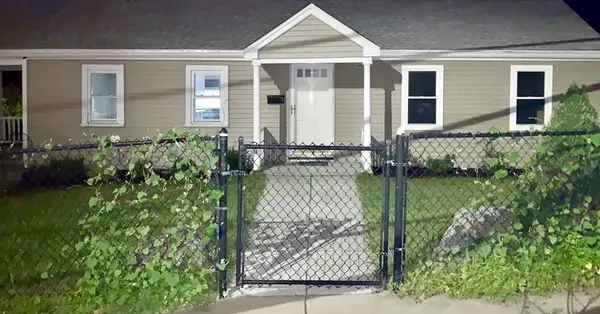 Newton, MA 02464,216 Elliot St #216