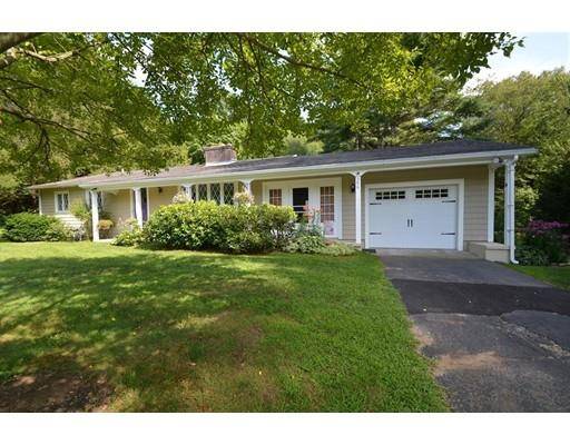 396 Batchelor St, Granby, MA 01033