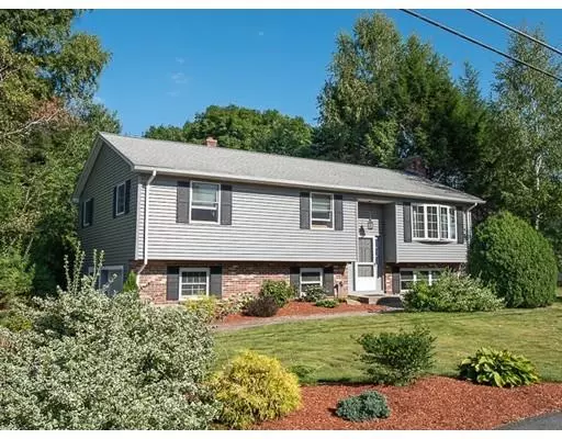 16 Lorna Dr, Auburn, MA 01501