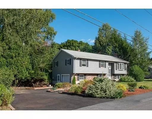 Auburn, MA 01501,16 Lorna Dr