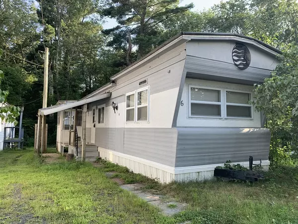 868 Southampton Rd #6, Westfield, MA 01085