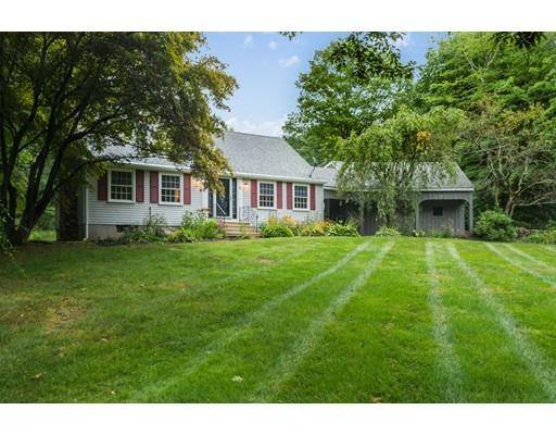 5 J Hammond Rd, Charlton, MA 01507