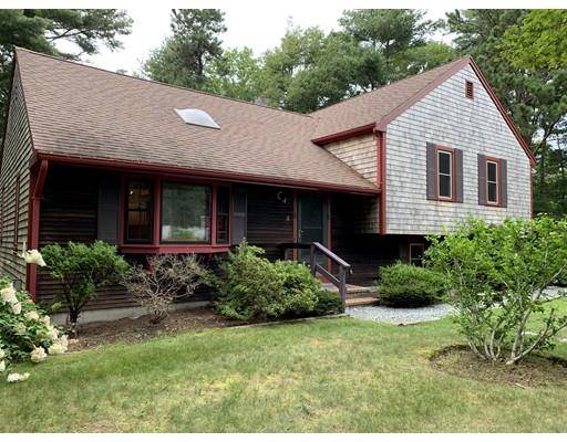 Bourne, MA 02559,4 Oak Ridge Dr