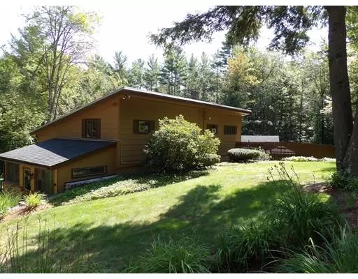 709 North Orange Road, Athol, MA 01331