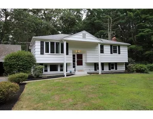 Norton, MA 02766,8 Agoritsa Ln