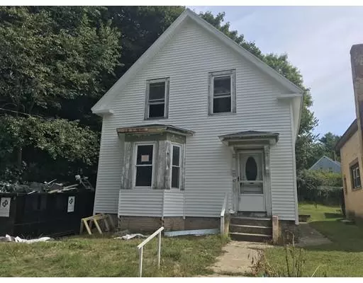 47 Summer St, Gardner, MA 01440