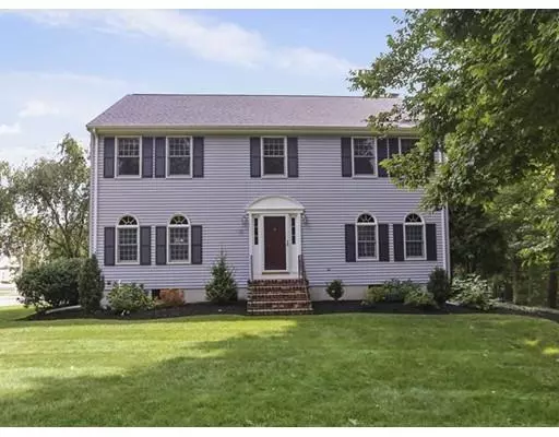 71 Bayberry Rd, Abington, MA 02351