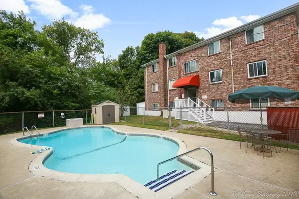 Danvers, MA 01923,52 Purchase St #A7