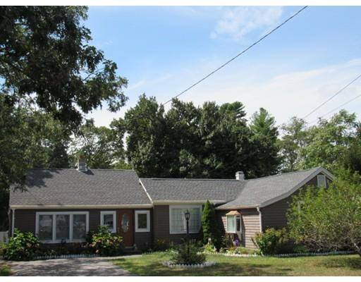 111 Great Neck Rd, Wareham, MA 02571