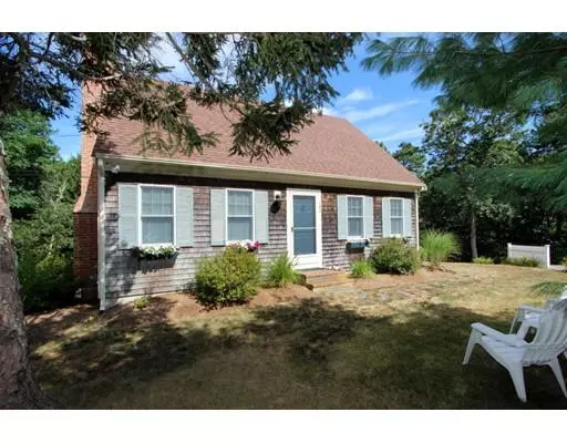 605 Brackett Rd, Eastham, MA 02642