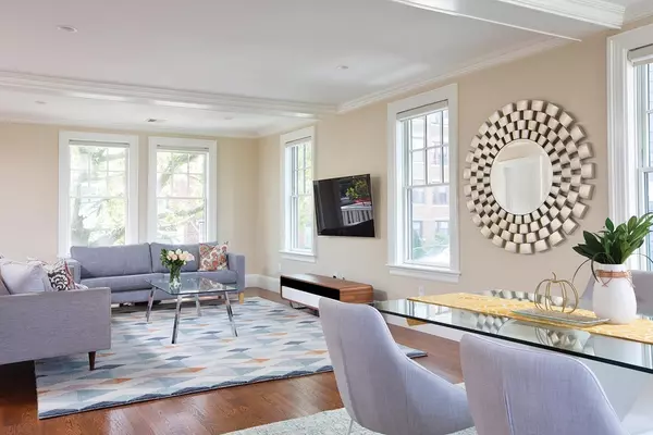 Brookline, MA 02446,27 Summit Ave #27