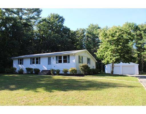 137 Clapp Rd, Rochester, MA 02770