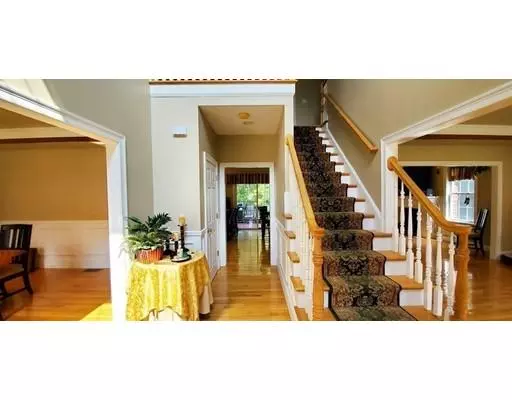 Milford, MA 01757,8 Selma Cir