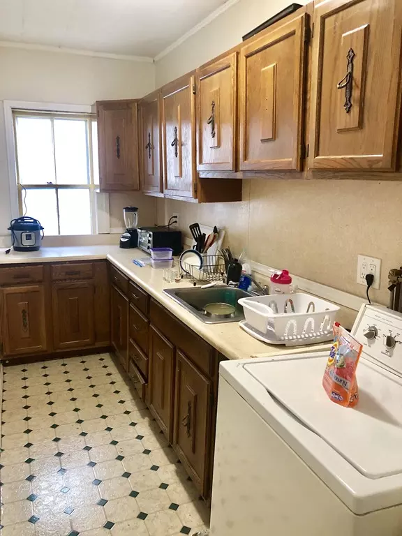 Worcester, MA 01609,226 Highland St