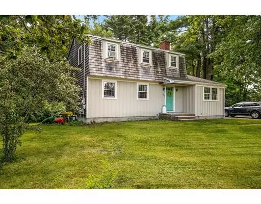 Rowley, MA 01969,143 Cross St