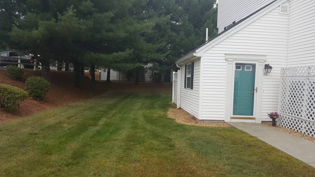 Leominster, MA 01453,80 Berrington Rd #80