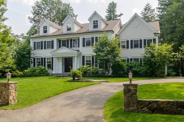 68 Woodcliff Rd, Wellesley, MA 02481