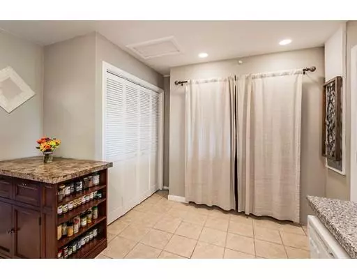 Plainville, MA 02762,58 School St