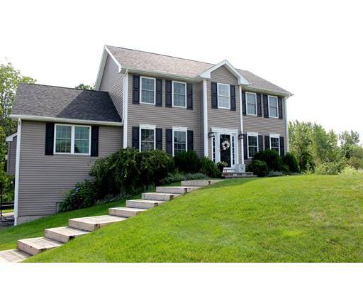 11 Richard Banna Way, Seekonk, MA 02771