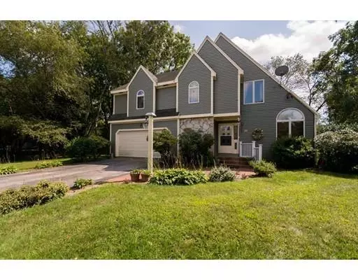 8 Karens Way, Berkley, MA 02779