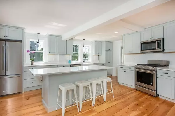 Newbury, MA 01951,161 High Road