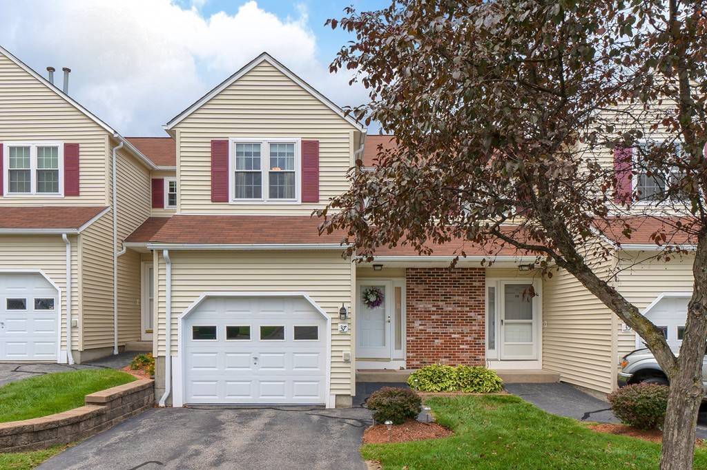 37 Chapman Pl #37, Leominster, MA 01453