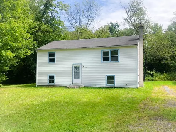 Athol, MA 01331,44 Ridge Rd