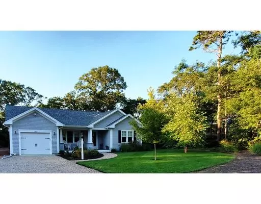 282 Pleasant Bay Rd, Harwich, MA 02645